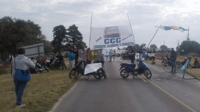 Cortan la ruta 90 pidiendo justicia por el crimen de Josué Lagos
