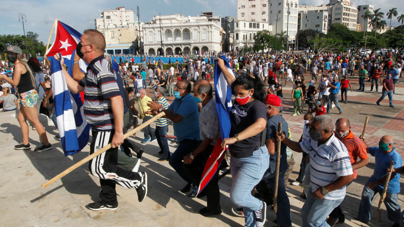 Cuba: inédita protesta popular contra el gobierno