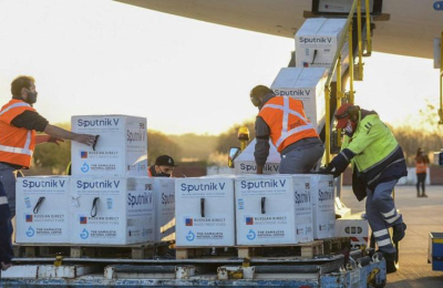 Llegan al país 300 litros más para fabricar segunda dosis de Sputnik V
