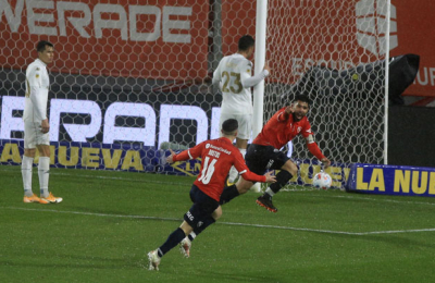 Independiente ganó el clásico y quedó líder de la Liga Profesional