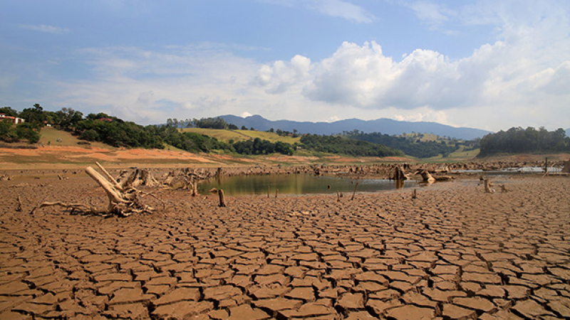 Brasil: meteorólogos dicen que la histórica sequía continuara en 2022