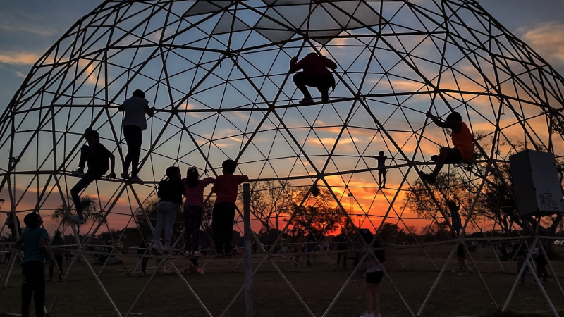 Domingo especial por el Día de las Infancias: fueron centro de escenario en varios puntos de la ciudad