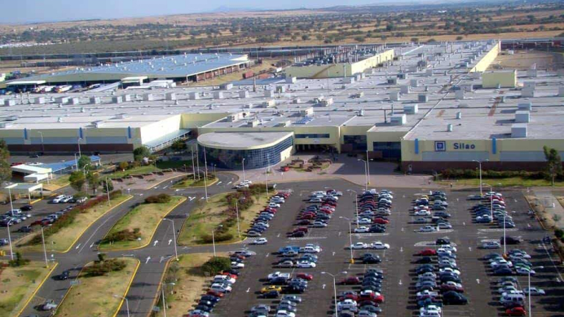 México: trabajadores de GM rechazan al sindicato oficialista