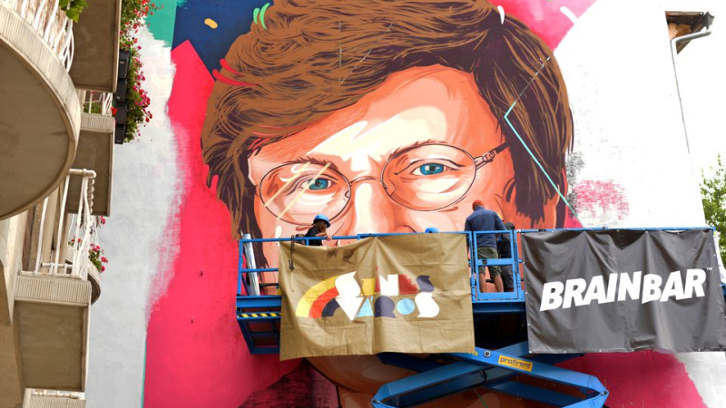 Mural en Budapest rinde homenaje a Katalin Kariko, pionera de la vacuna antiCOVID