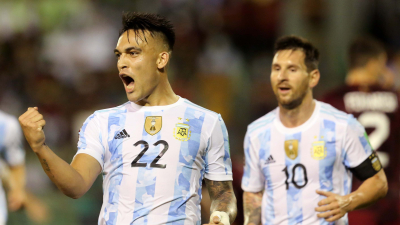 Argentina sigue de racha: goleó a Venezuela y llega en alza a Brasil
