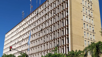 Municipios y Cultura, cambios urgentes en el Gabinete