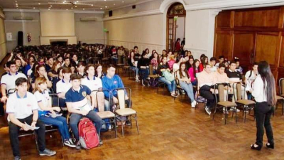 Taller de Lengua de Señas