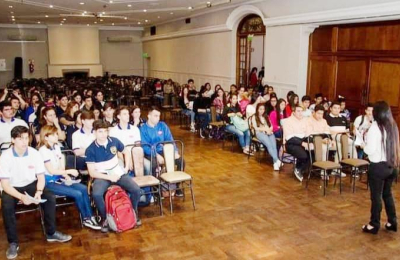 Taller de Lengua de Señas