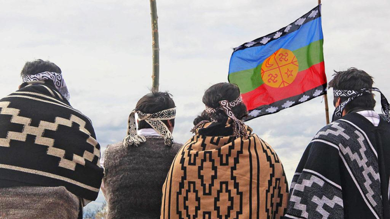 ¿Qué dice la historia en el conflicto por las tierras con los mapuches?