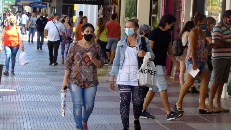 Confirmaron 28 muertes y 1.589 contagios en las últimas 24 horas