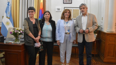 "Queremos llegar a volcar 1 % del PBI al desarrollo científico"