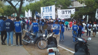 Caos en el ingreso a Resistencia, por avenida Sarmiento