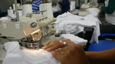 La industria textil vuelve a niveles de inversión récord pero tiene todavía un lado débil