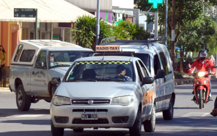 radio-taxi.jpg