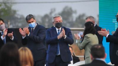 Alberto Fernández llega a la provincia para el primer congreso provincial del Frente de Todos