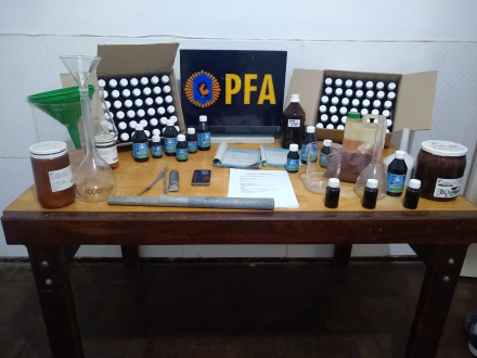 pfa4.jpg