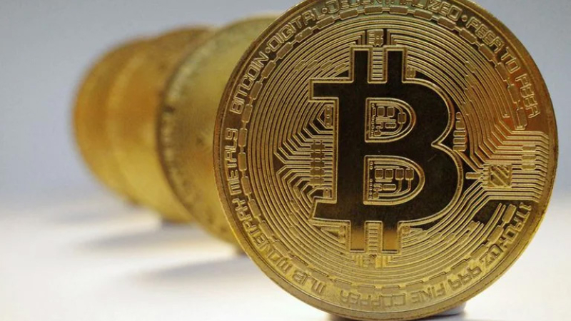 Se disparó el Bitcoin: su precio cruzó los USD 44.000 y ya aumentó 30% en las últimas dos semanas