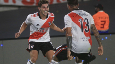 Con un Álvarez imparable, River tuvo su primera alegría ante Patronato