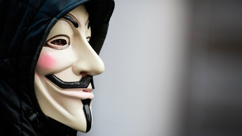 Anonymous le declaró la "ciberguerra" a Rusia y hackeó la web de la agencia RT