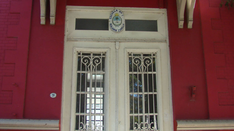 La promoción 1972 de la Escuela Benjamín Zorrilla cumple bodas de oro
