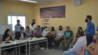 Acuerdo en la Escuela Técnica 33 sobre el conflicto alrededor del playón deportivo