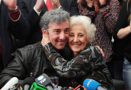 montoyacarlotto.jpg