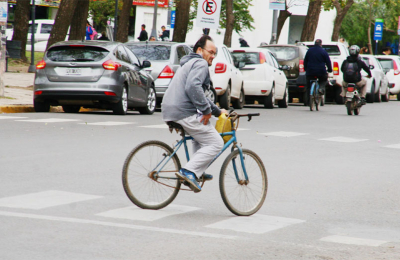 30 años atrás, en Resistencia se hacía obligatorio patentar las bicicletas