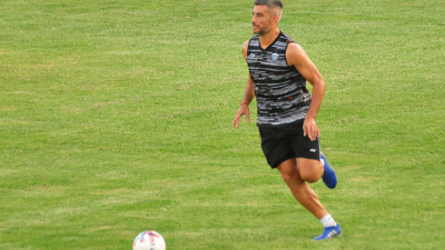 Cravero recupera soldados y mete mano en el once de For Ever