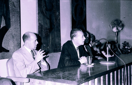 Auditorium-territorio-Visita-de-Borges-5.jpg