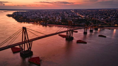 El puente General Belgrano cumple 49 años uniendo a Chaco y Corrientes