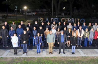 Capitanich se reunió con 54 jefes comunales en la Isla del Cerrito