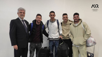 Messi llegó a Rosario y trajo otros tres compañeros de la selección