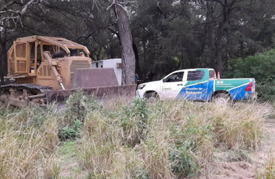 Por desmontes ilegales, secuestran topadoras en El Impenetrable