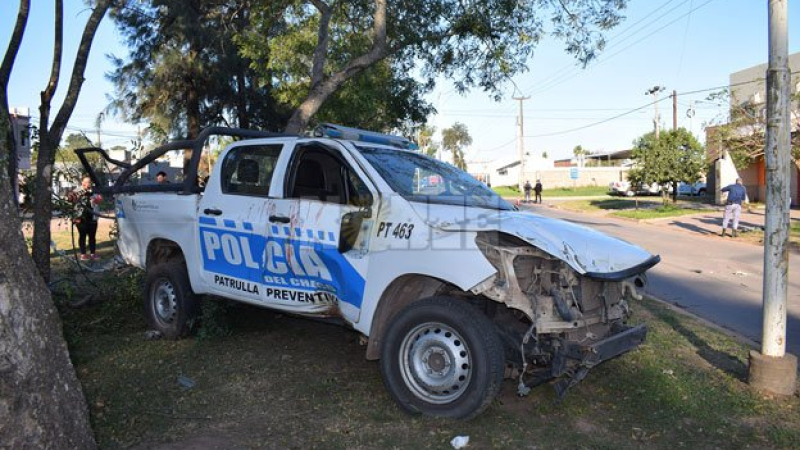 Embistió a un patrullero dejando un policía en grave estado y se dio a la fuga