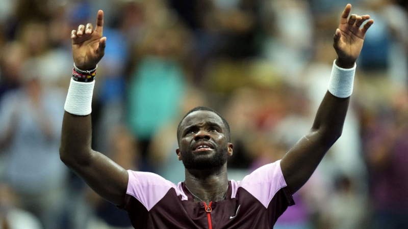 US Open: Tiafoe dio el golpe y sacó a Nadal en octavos de final