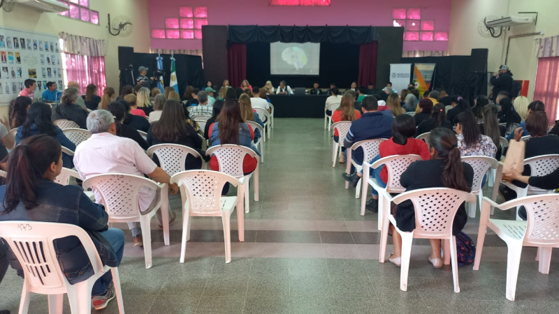 "Las drogas son soledad, hay que recuperar la comunicación"