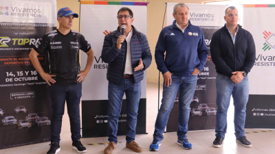 El intendente Martínez invitó a vivir el Top Race en Resistencia