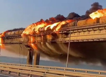 explosion-puente-crimea3jpg.jpg