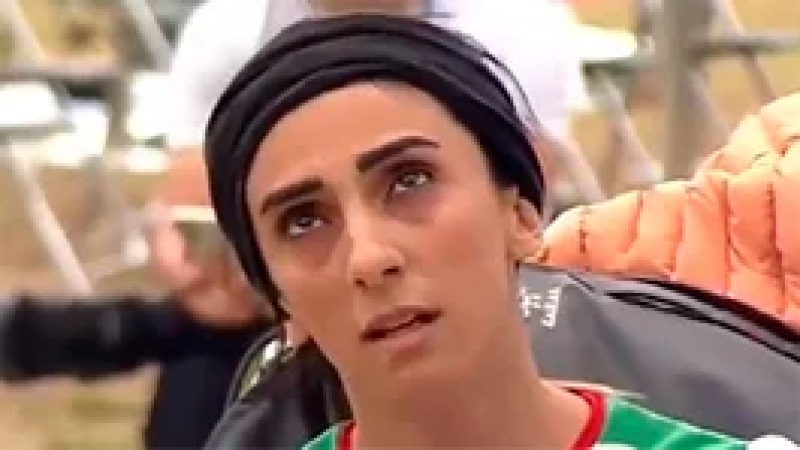 Desafió al régimen iraní, compitió sin velo y denuncian que estaría desaparecida