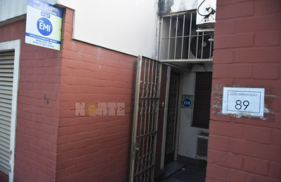 Trajeados, con guantes y barbijos, roban más de 600.000 pesos en EMI