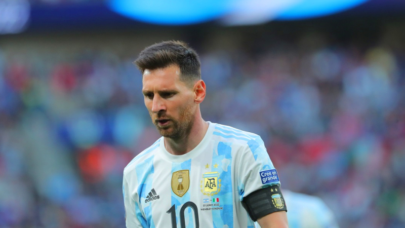 Alarma en Argentina: la imagen del tobillo de Messi que preocupa a la Selección en Qatar