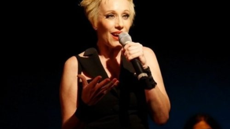 Adiós a una ícono de la comedia musical, Sandra Guida