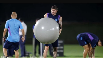 Alarma en la Selección: De Paul trabajó diferenciado y abrió interrogantes ante Países Bajos