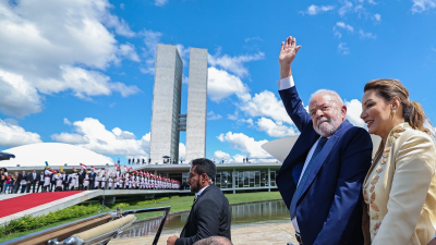 Lula regresa al poder como líder de un Brasil políticamente polarizado