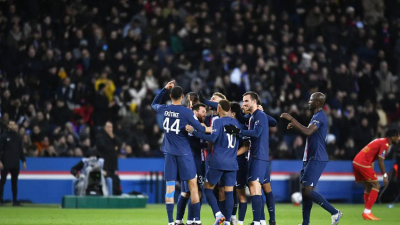 Con un golazo de Messi, el PSG le ganó al Angers