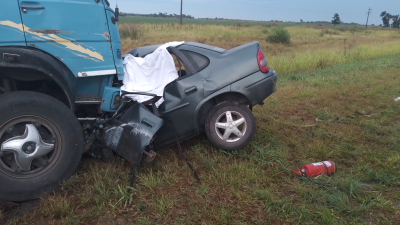 San Bernardo: camionero chocó de frente y mató al conductor de un Corsa