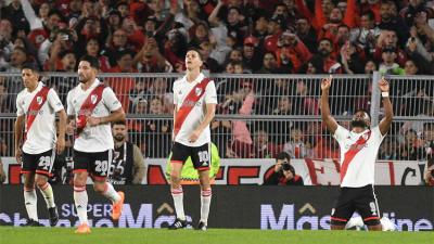 Con una formación alternativa River defiende la punta en su visita a Atlético Tucumán