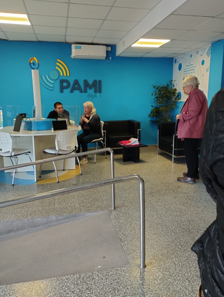 pami 1.jpg