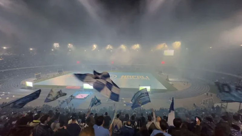 El Diego Armando Maradona de Nápoli de fiesta