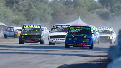"Roly" López en pista, y tras los controles ganaron Madzarevich y Belich